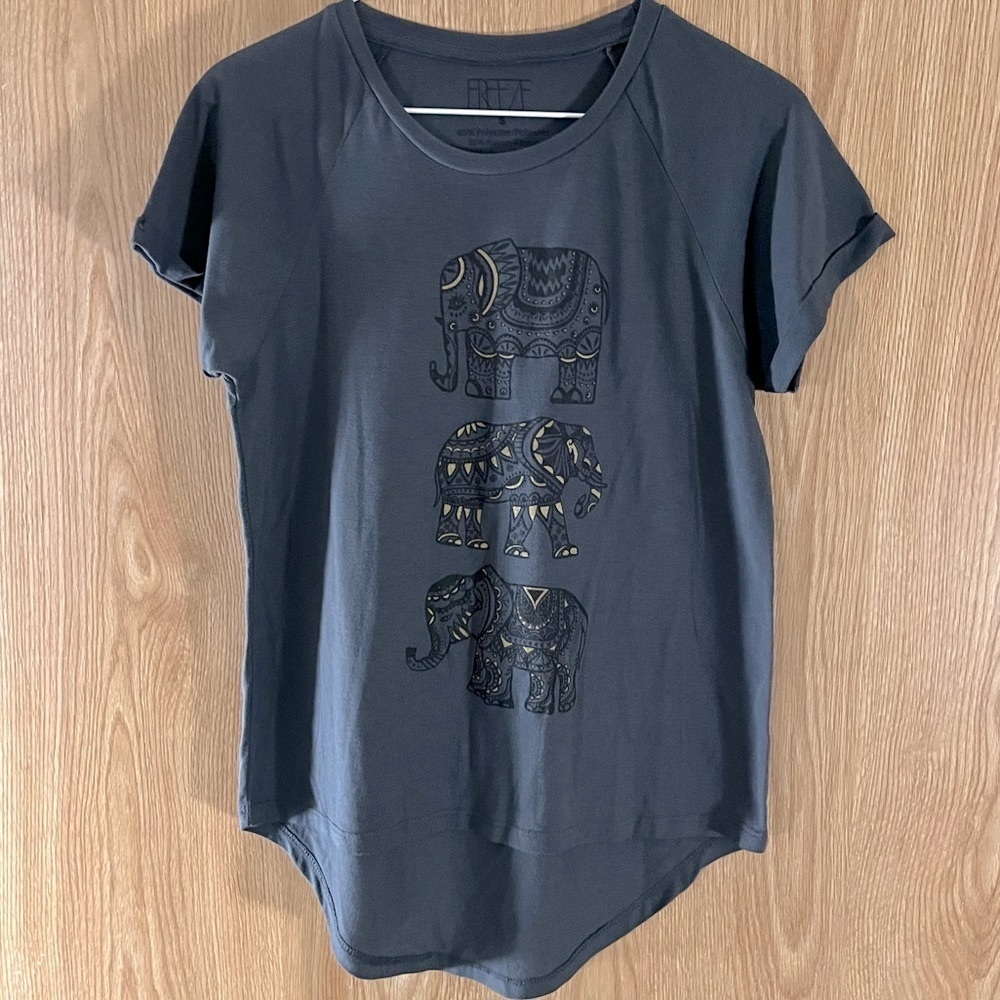 Freeze Elephant Graphic Charcoal Gray Swing Tee Top